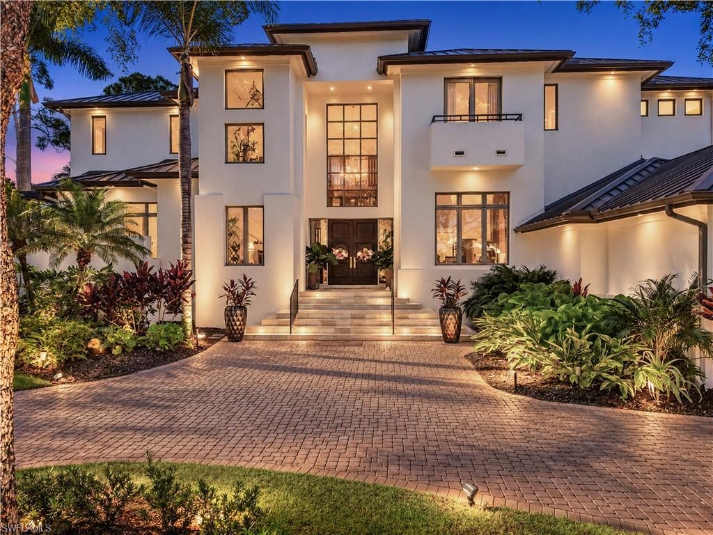 CREEKSIDE - Residential