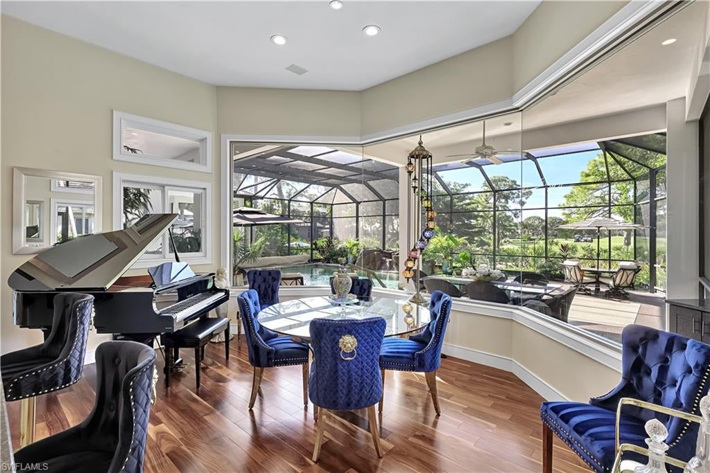 CREEKSIDE - Residential