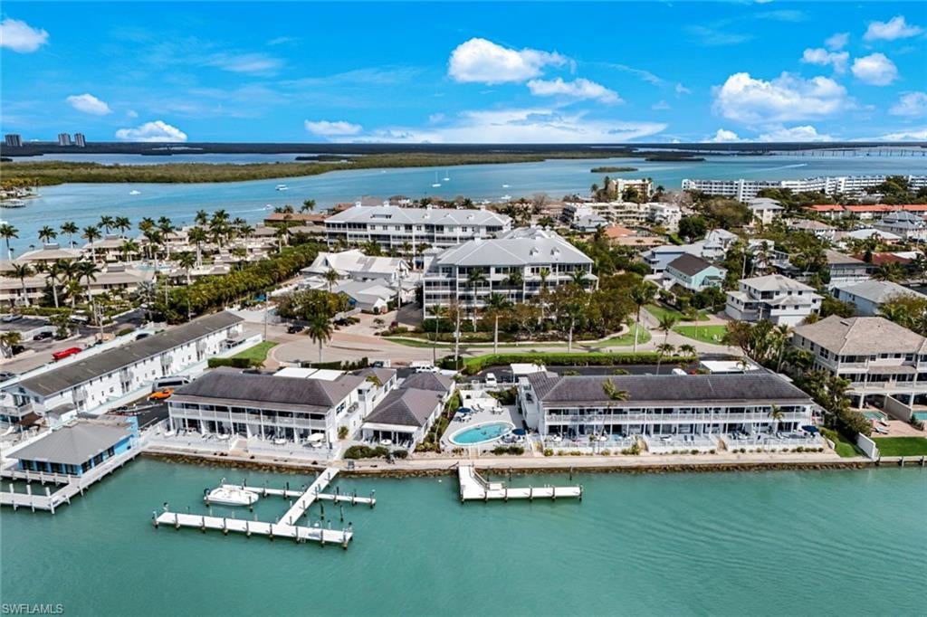 FLORIDA PAVILION CLUB - Residential