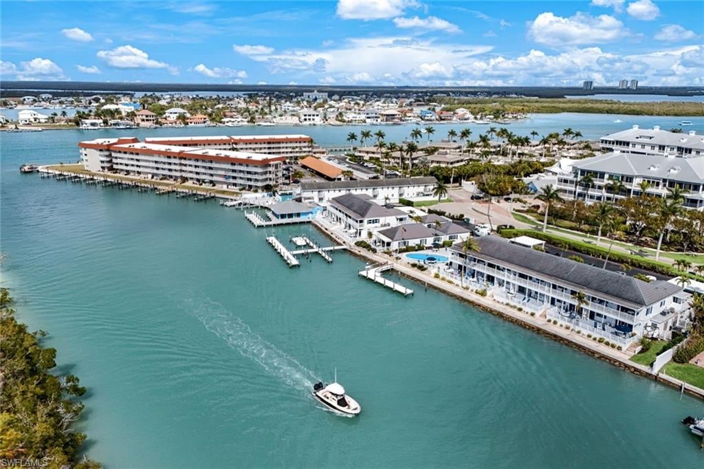 FLORIDA PAVILION CLUB - Residential