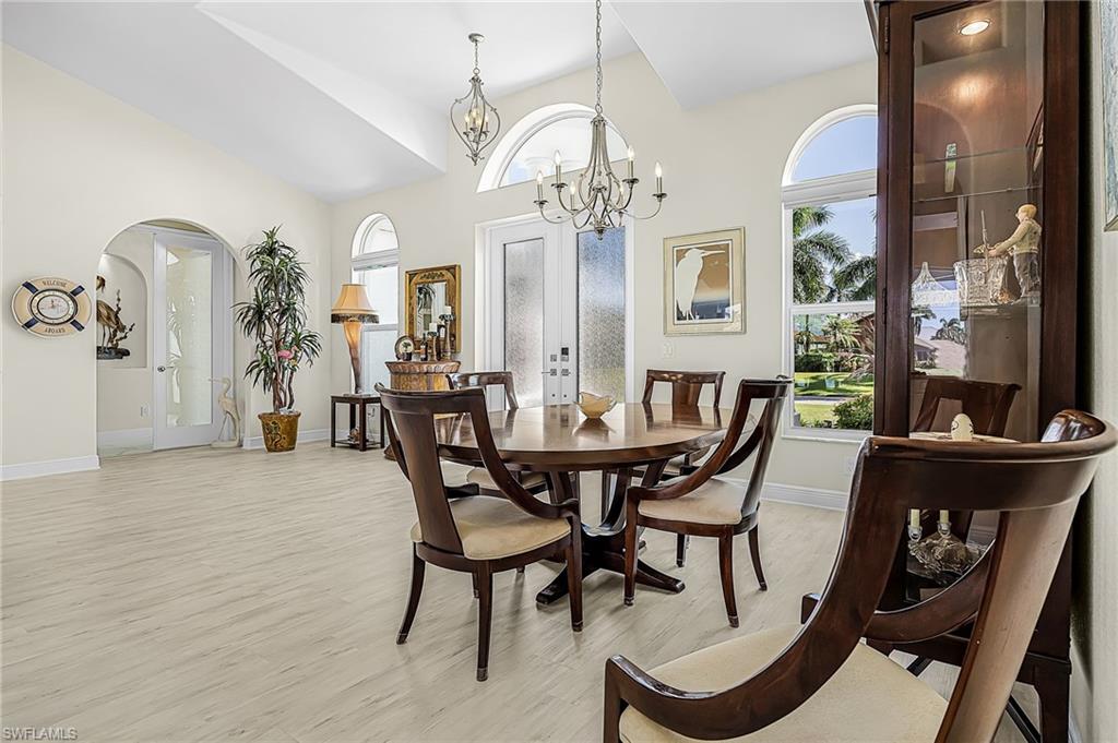 ROYAL TEE COUNTRY CLUB ESTATES - Residential