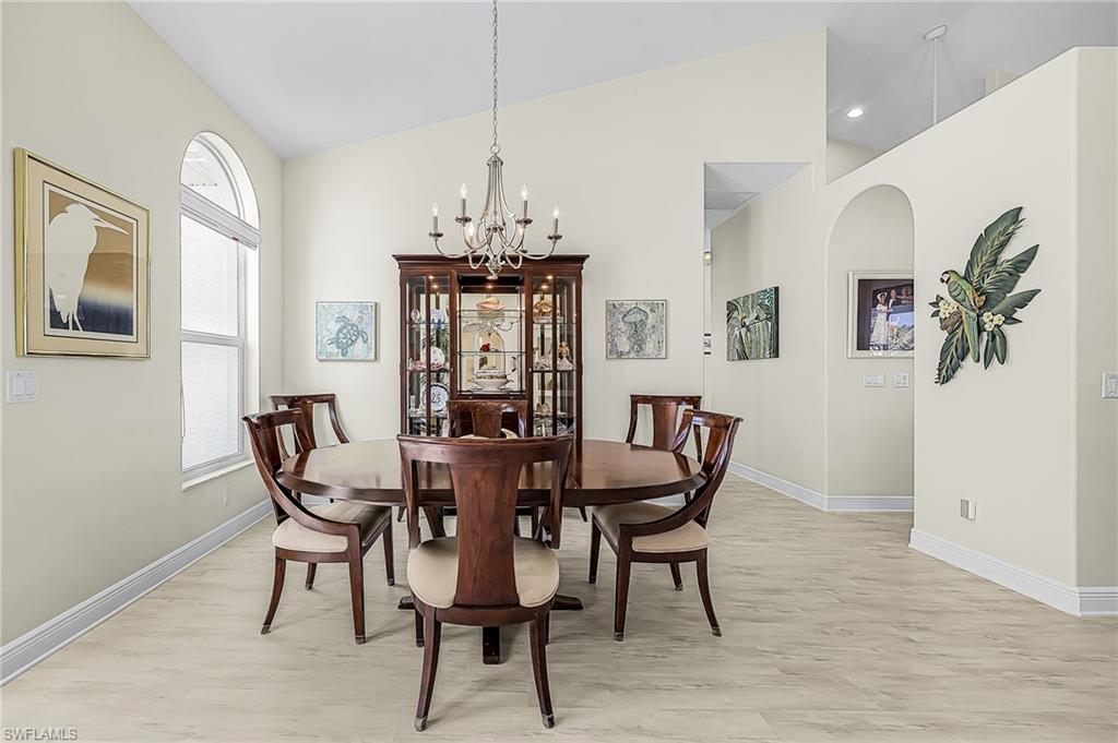 ROYAL TEE COUNTRY CLUB ESTATES - Residential