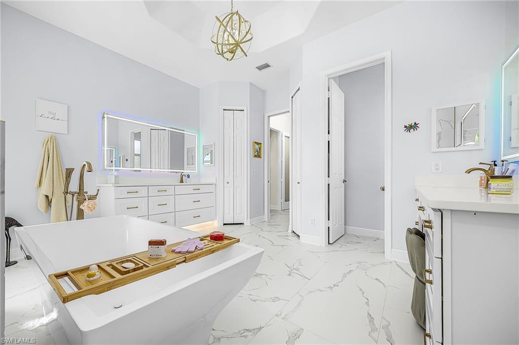 ROYAL TEE COUNTRY CLUB ESTATES - Residential