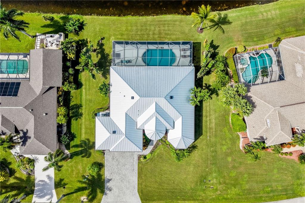ROYAL TEE COUNTRY CLUB ESTATES - Residential