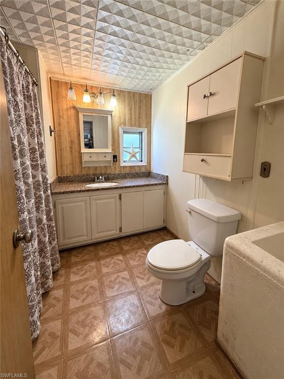 SUNCOAST ESTATE - Residential