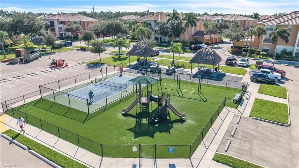 ISLES OF PORTO VISTA - Residential