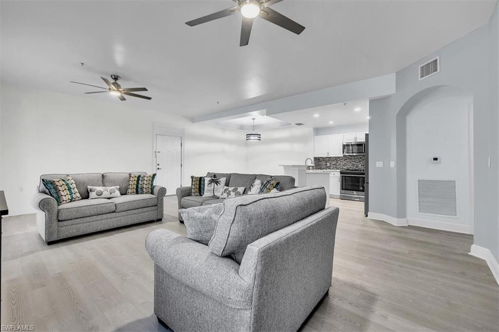 ISLES OF PORTO VISTA - Residential