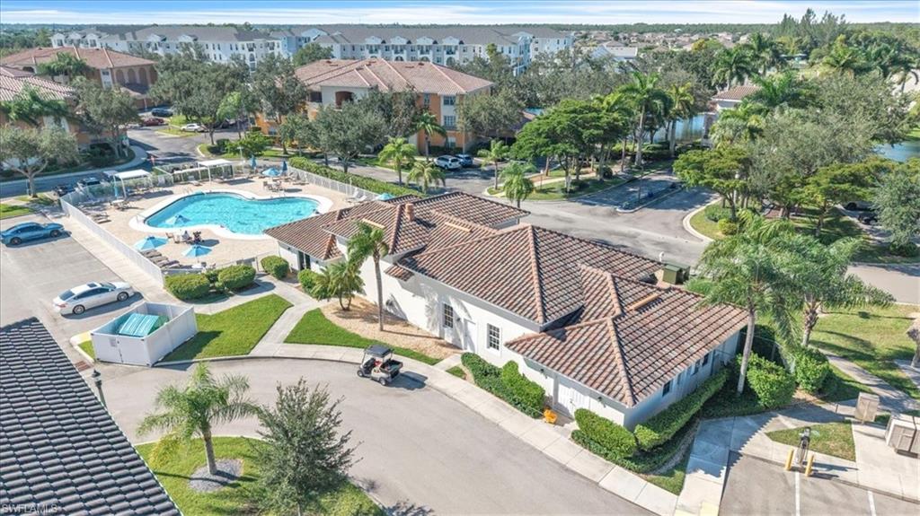 ISLES OF PORTO VISTA - Residential