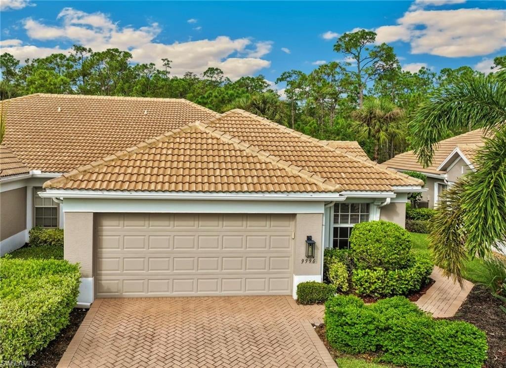 CYPRESS COVE - Residential