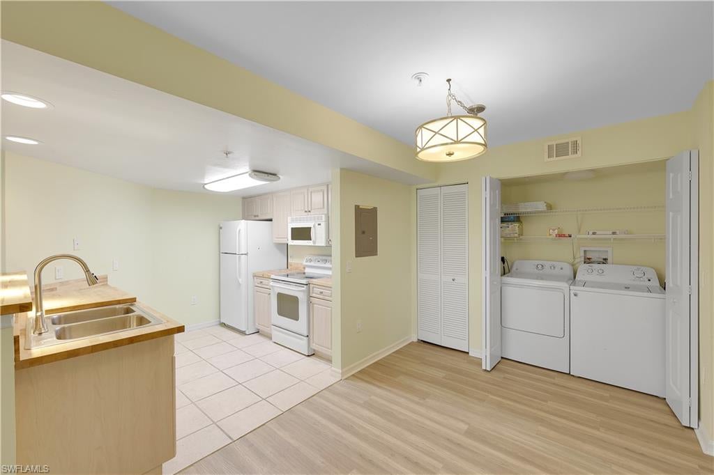 CORAL COVE - Residential