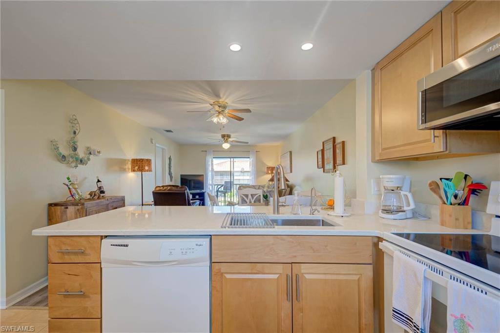 PINEWOOD SOUTH CONDO - Residential