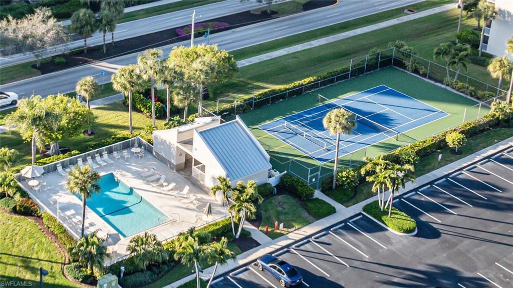 ESSEX OF MARCO ISLAND - Residential