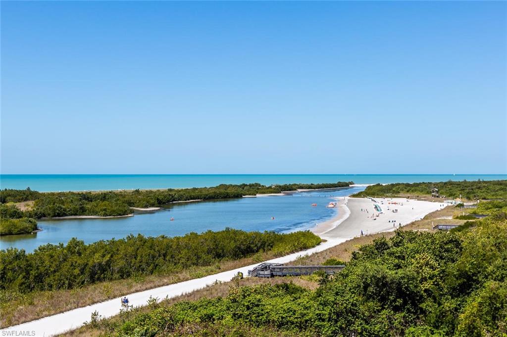 ESSEX OF MARCO ISLAND - Residential