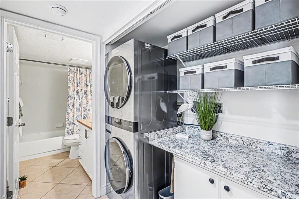 ESSEX OF MARCO ISLAND - Residential
