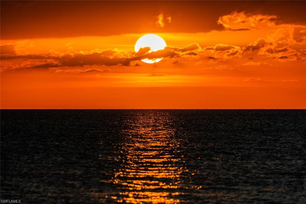 ESSEX OF MARCO ISLAND - Residential