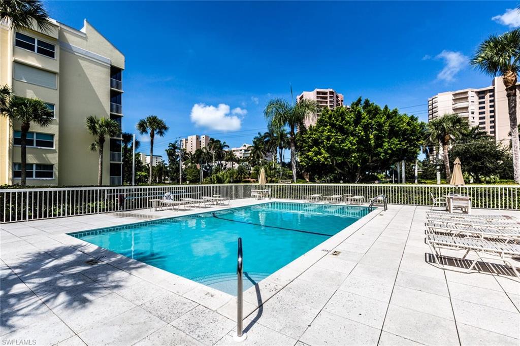 ESSEX OF MARCO ISLAND - Residential