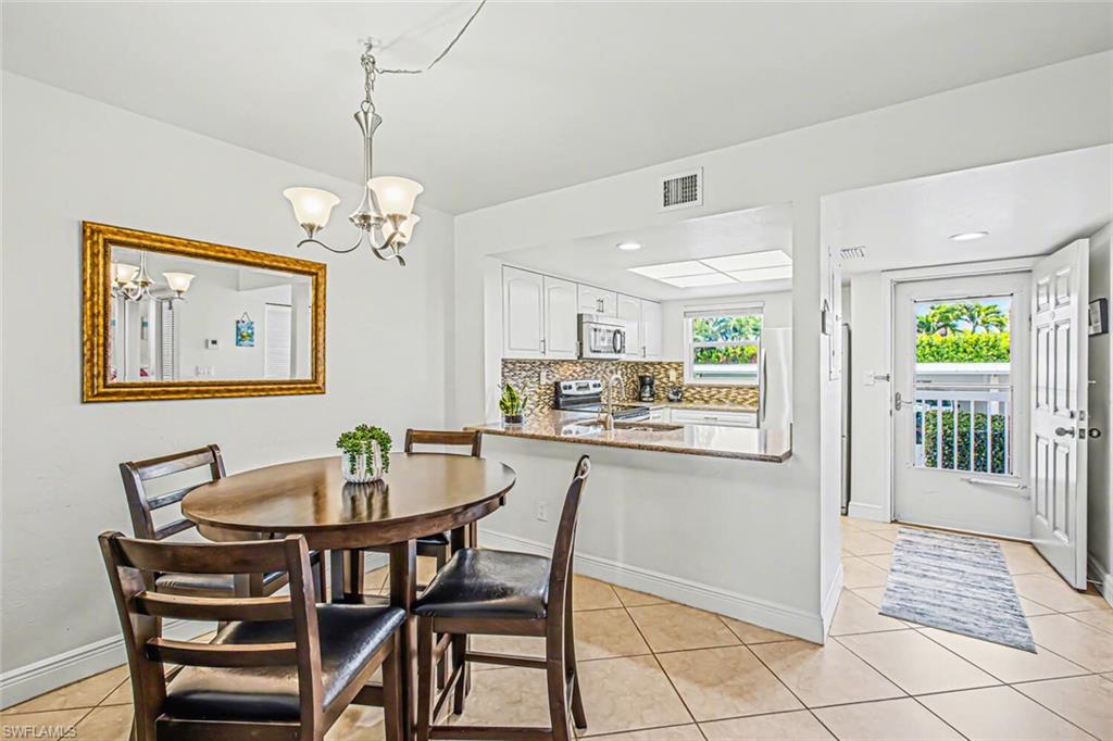 ESSEX OF MARCO ISLAND - Residential