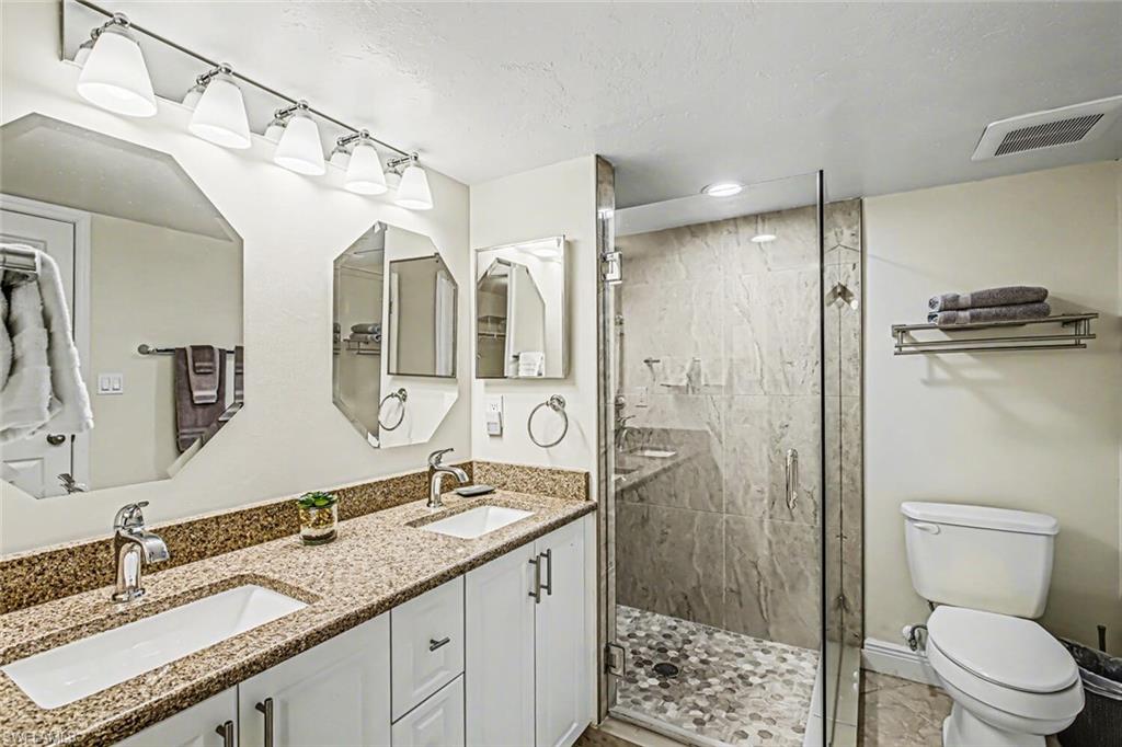 ESSEX OF MARCO ISLAND - Residential