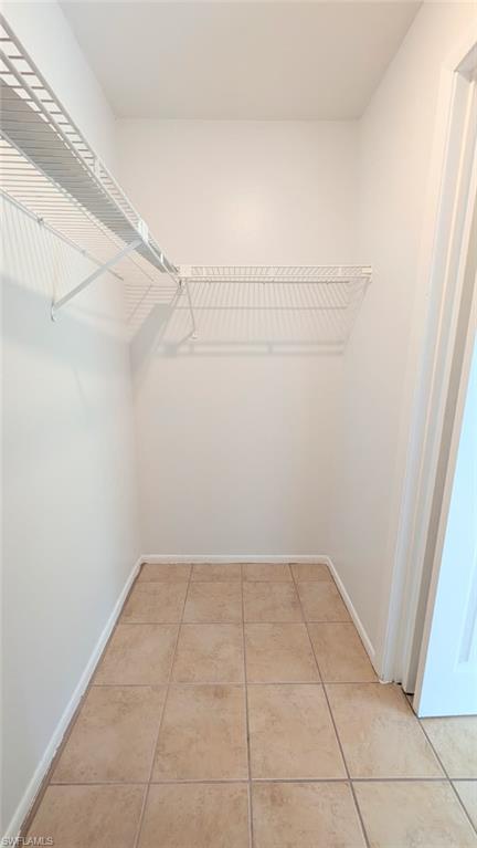 LEXINGTON CONDO - Residential