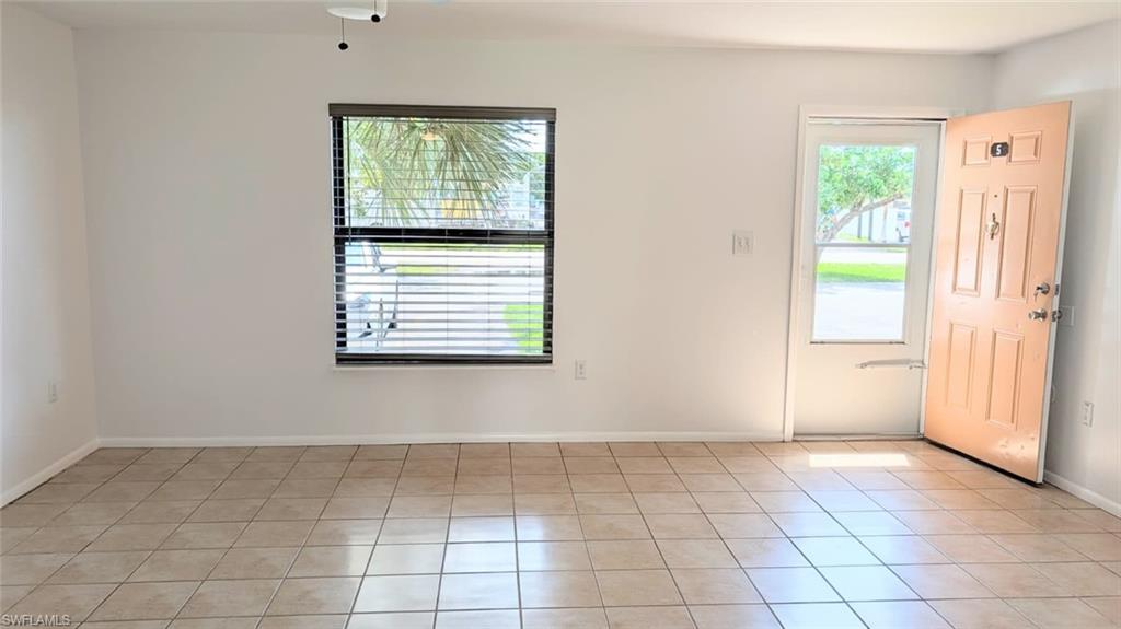 LEXINGTON CONDO - Residential