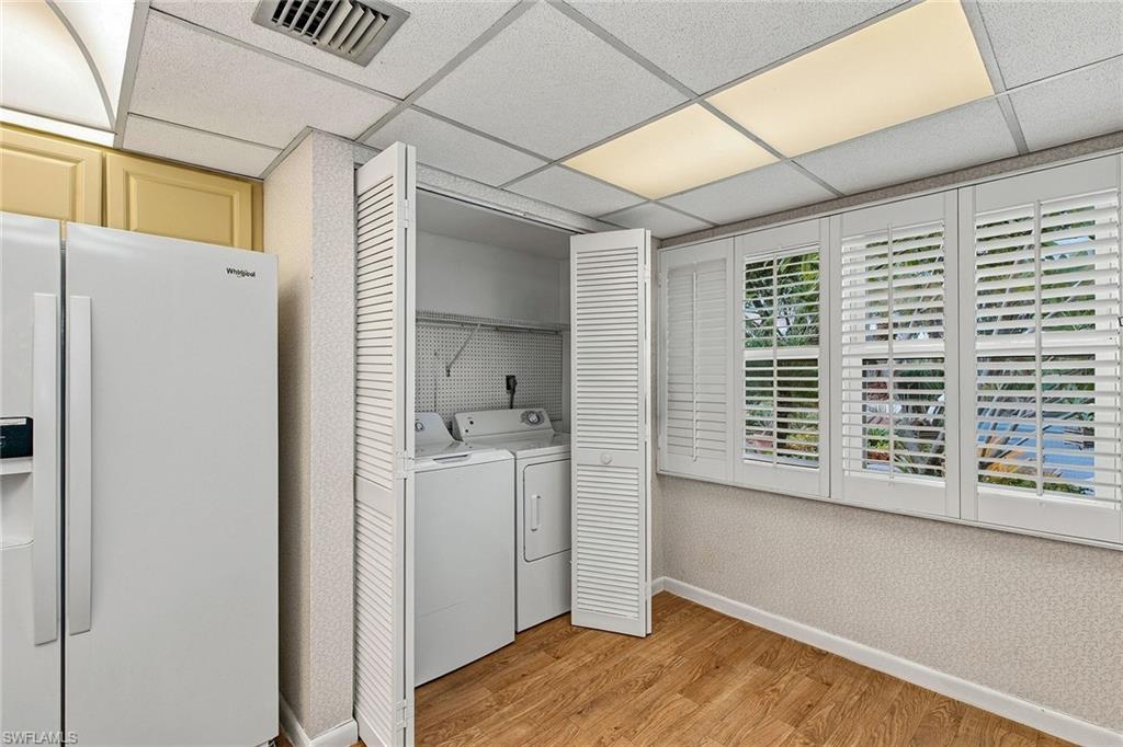 FOREST LAKES - Residential