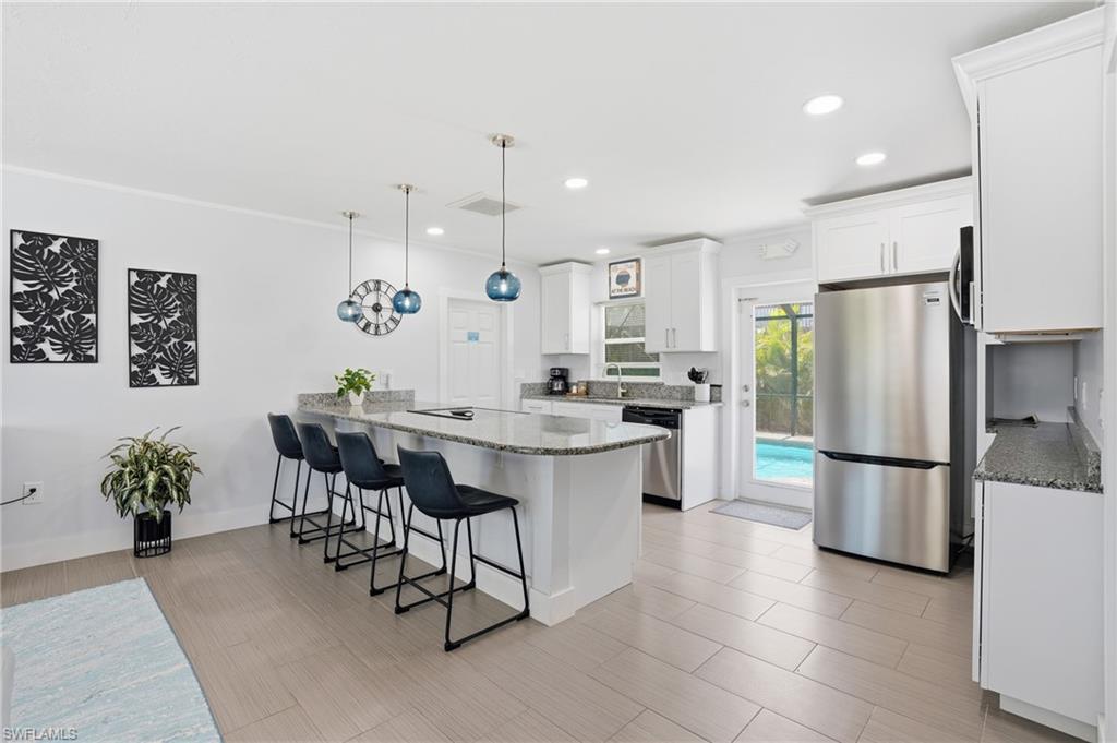 BEACH ESTATES - Residential