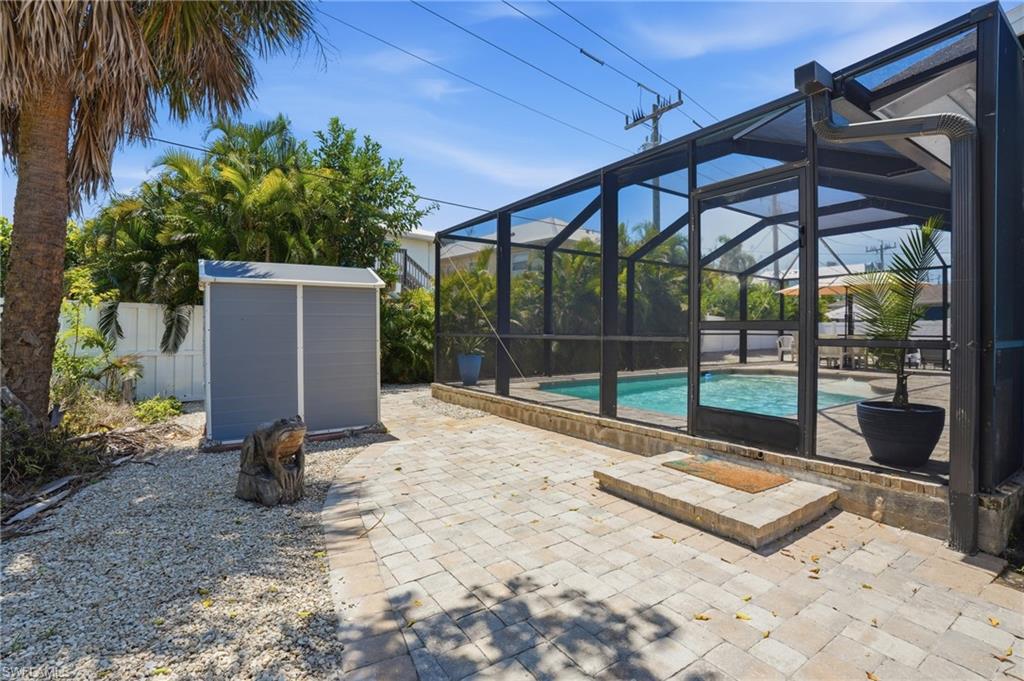 BEACH ESTATES - Residential