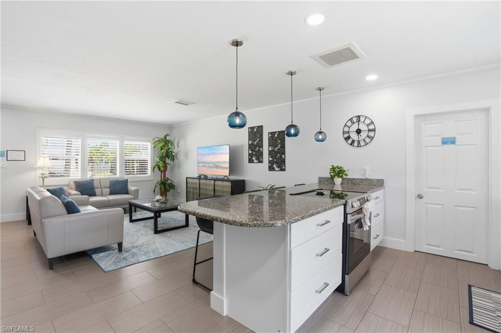 BEACH ESTATES - Residential