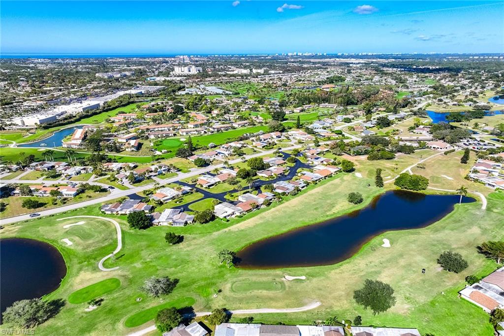 LAKEWOOD VILLAS - Residential