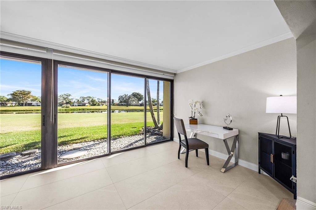 LAKEWOOD VILLAS - Residential