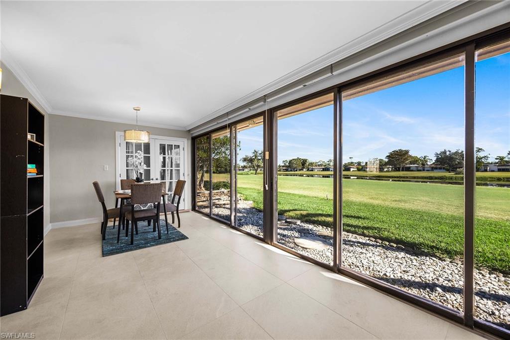 LAKEWOOD VILLAS - Residential