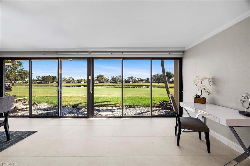 LAKEWOOD VILLAS - Residential
