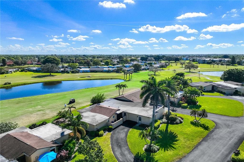 LAKEWOOD VILLAS - Residential