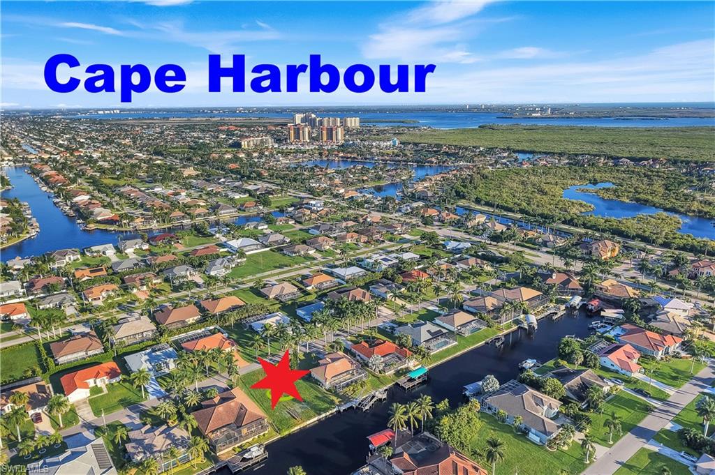 CAPE CORAL - Land