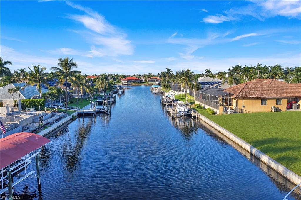 CAPE CORAL - Land