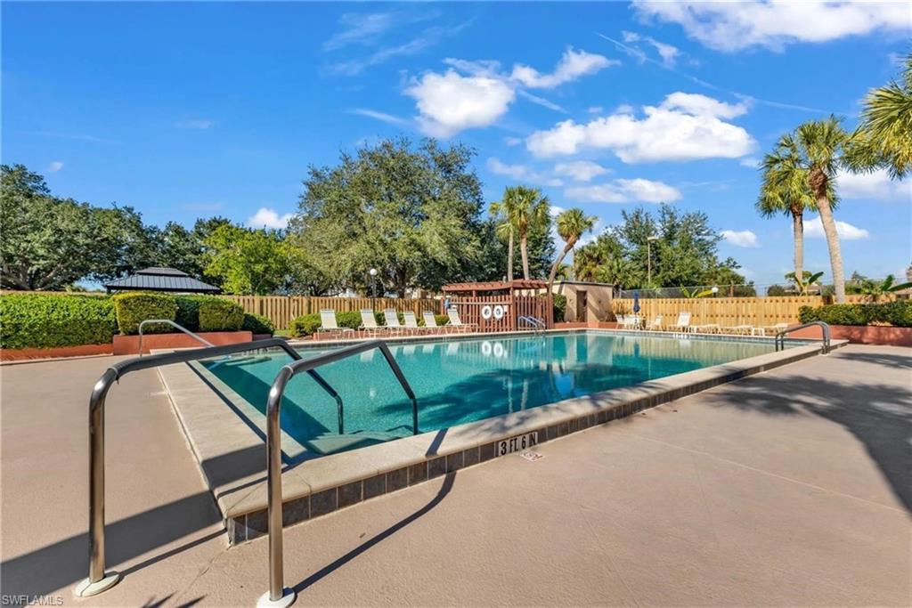 PORT CHARLOTTE - Residential