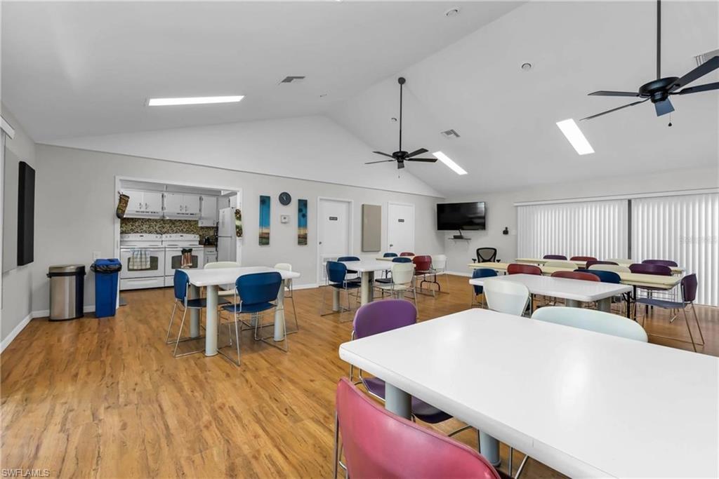 PORT CHARLOTTE - Residential