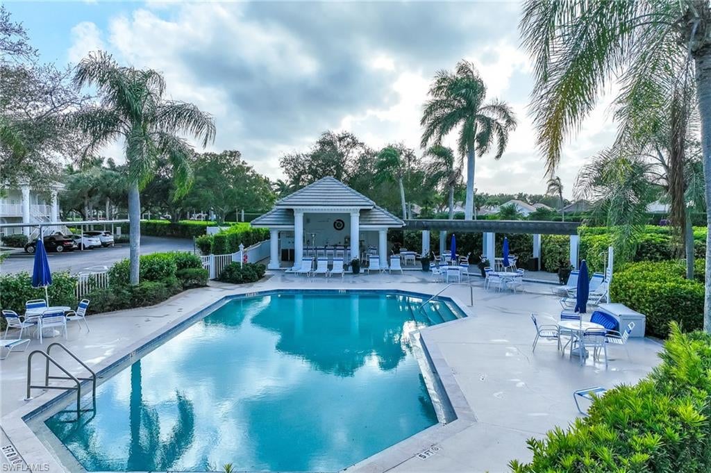 TWELVE OAKS - Residential Lease