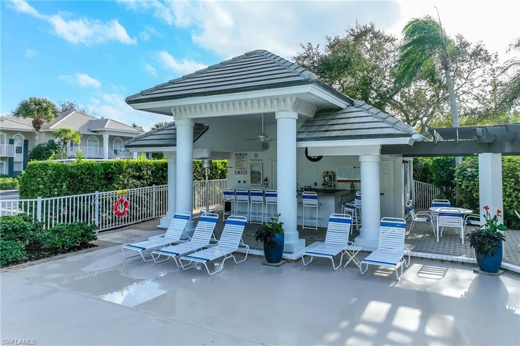 TWELVE OAKS - Residential Lease