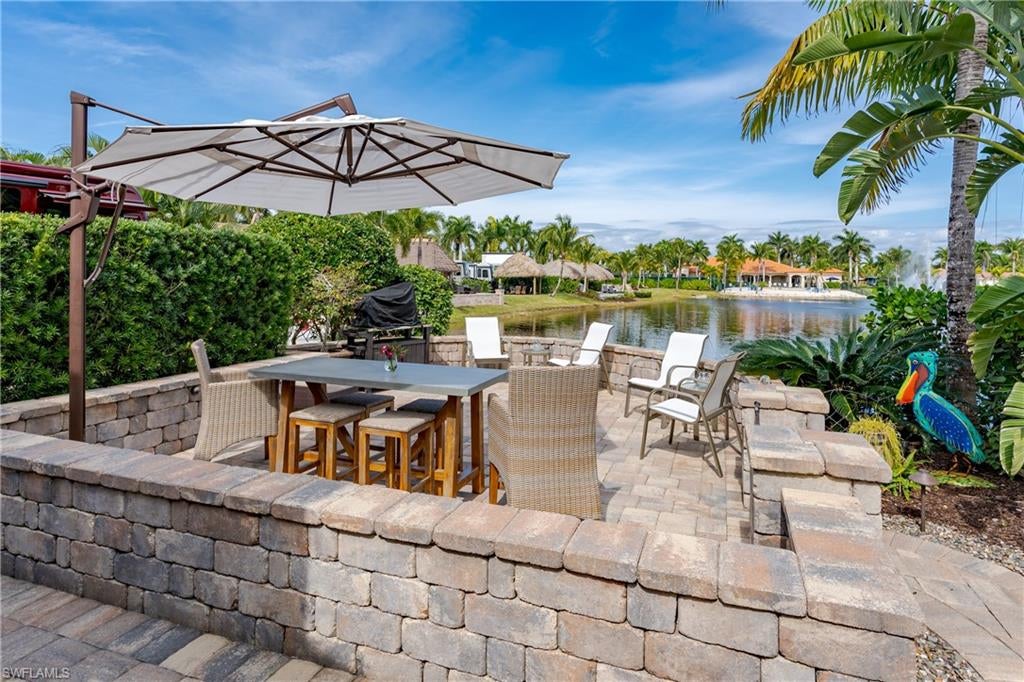 NAPLES MOTORCOACH RESORT - Land
