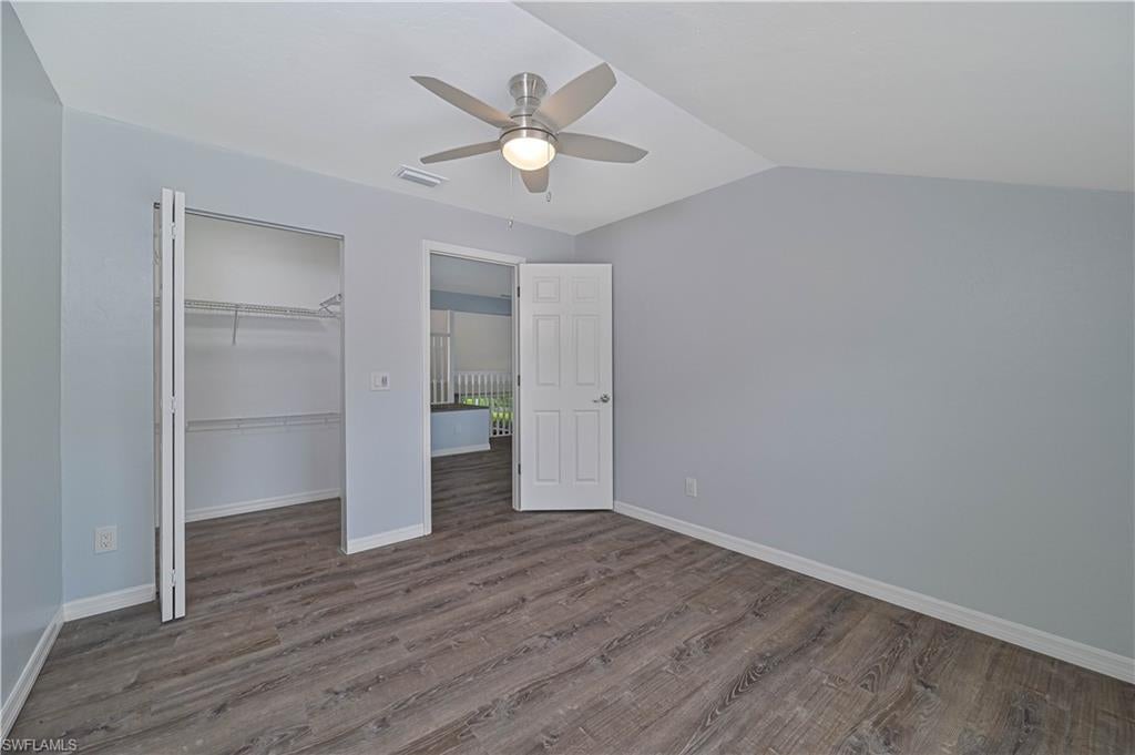 SIESTA PINES - Residential Income