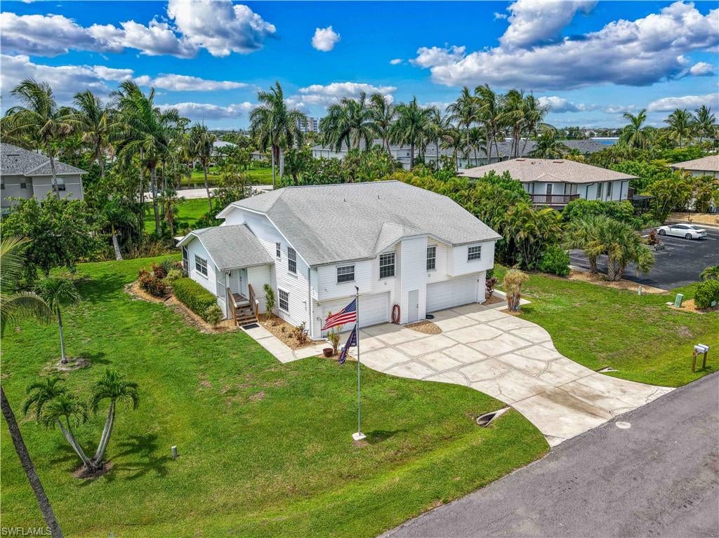 SIESTA PINES - Residential Income
