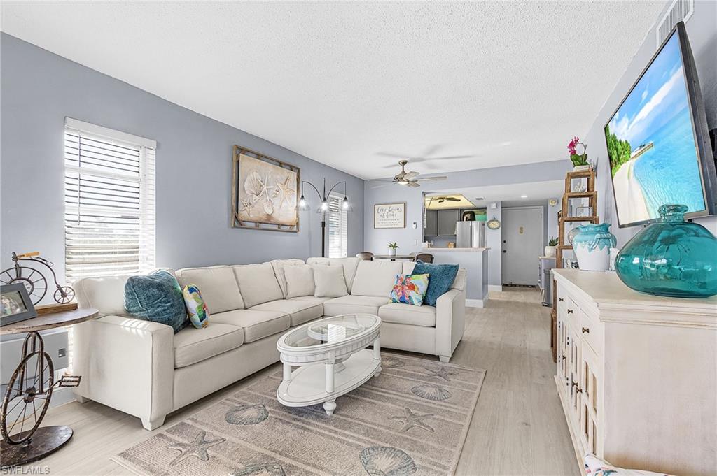 HIGH POINT COUNTRY CLUB - Residential