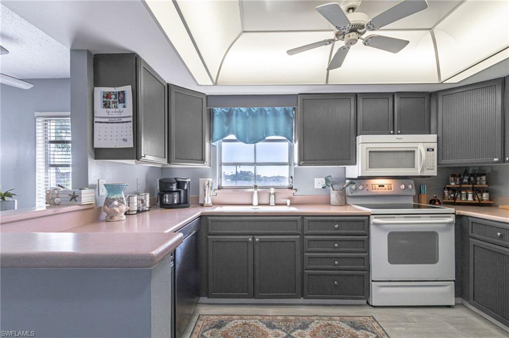 HIGH POINT COUNTRY CLUB - Residential