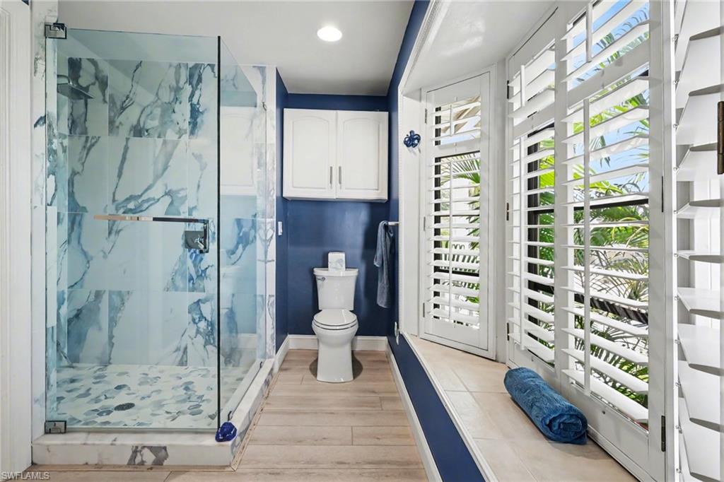 LEDFORD SHORES - Residential