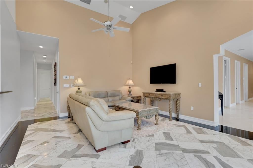 LOGAN WOODS - Residential