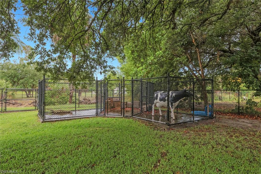 LOGAN WOODS - Residential