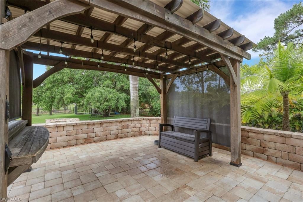 LOGAN WOODS - Residential