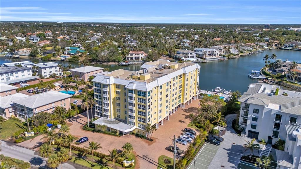 BOULEVARD CLUB - Residential Lease