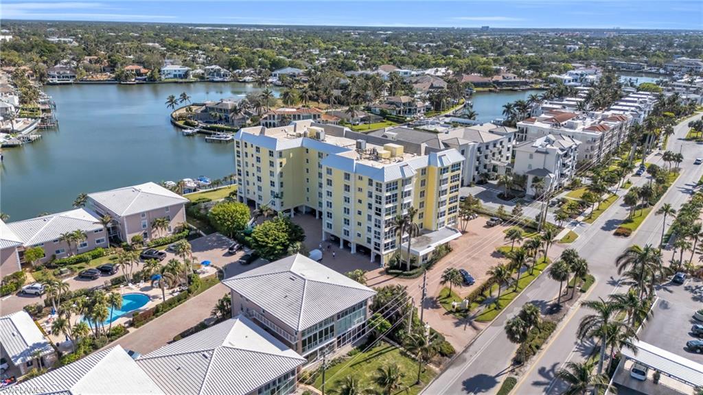 BOULEVARD CLUB - Residential Lease